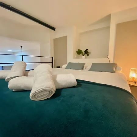 Duplex Of Arts & Science *