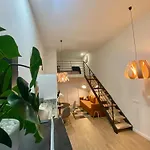 Duplex Of Arts & Science Valencia